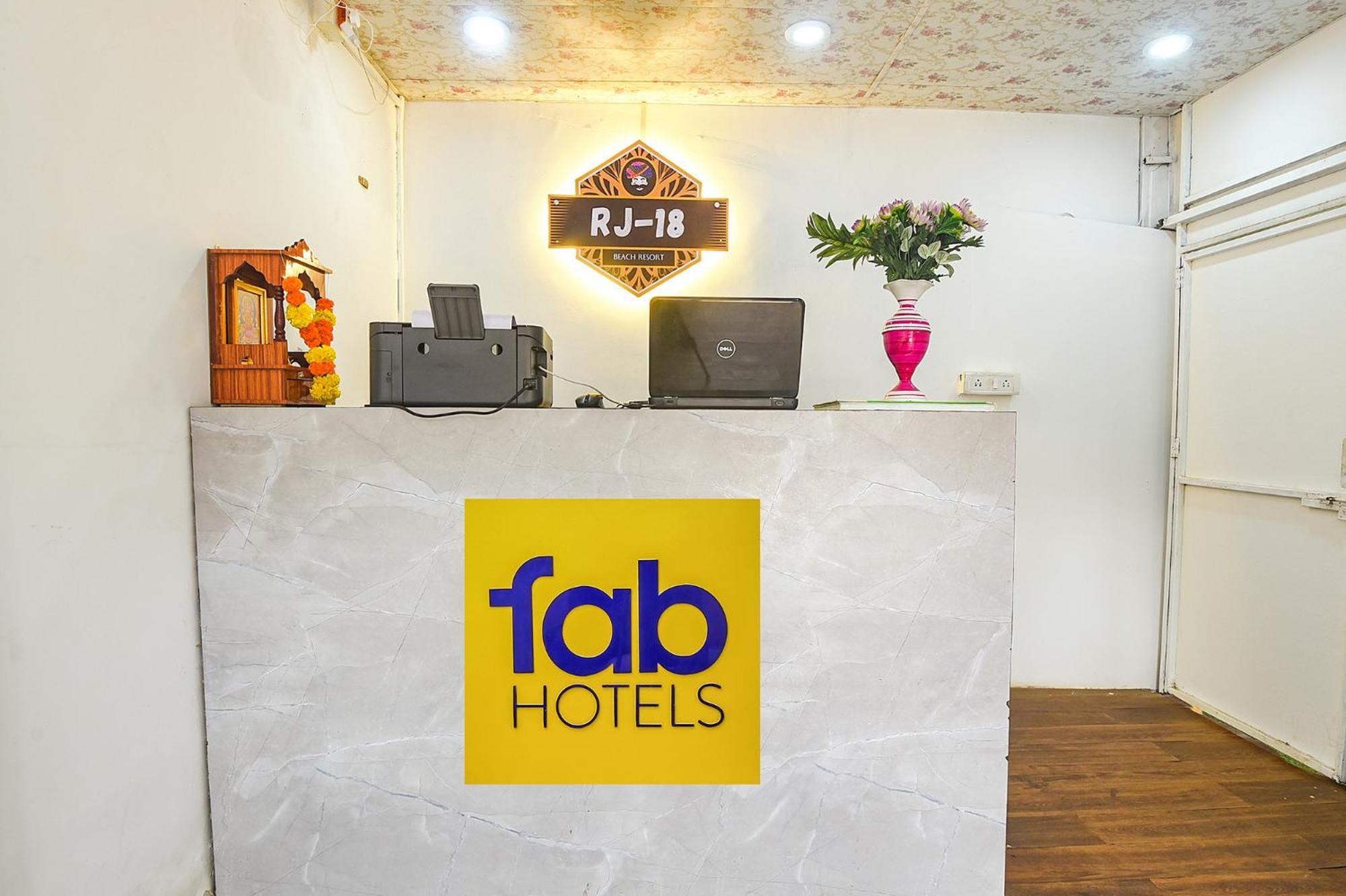 Fabhotel Rj 18 Beach Resort - Nr Baga Beach Exterior foto